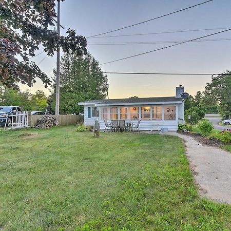 East Tawas Cabin With Lake Huron Access And Views Exterior foto