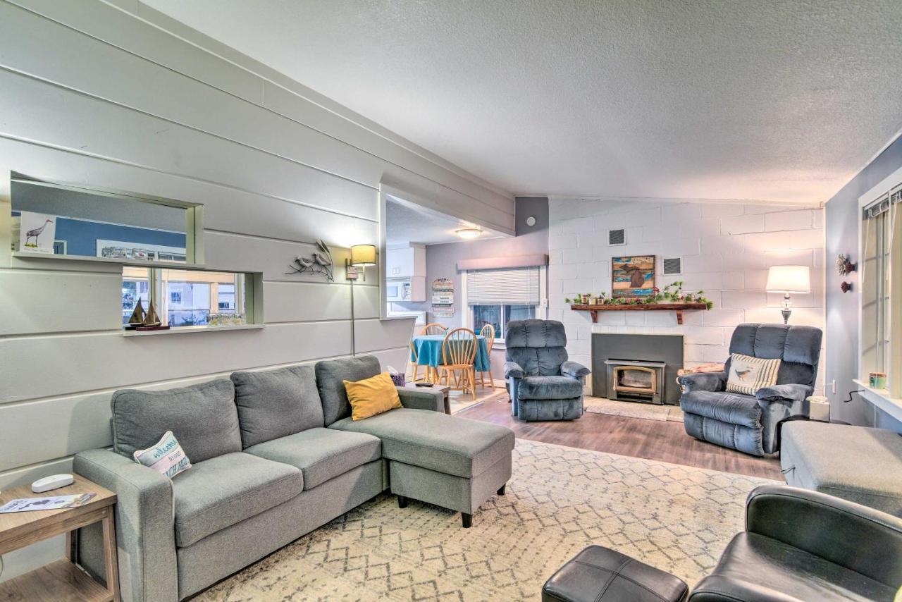 East Tawas Cabin With Lake Huron Access And Views Exterior foto